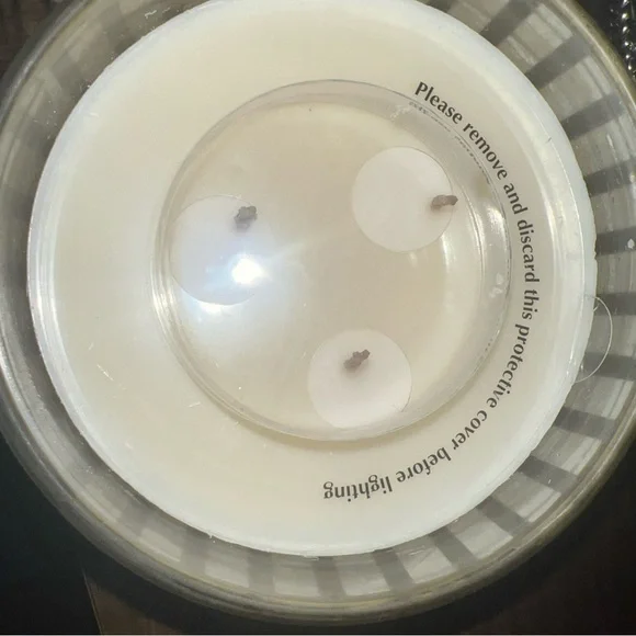 Homework by Harry Slatkin Creamy Dreamy Vanilla Scented Candle - Picture 3 of 4